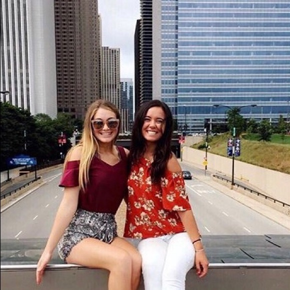 Meet your Posher, Emily - Picture 5 of 8